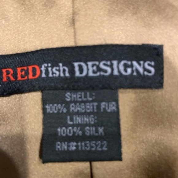 Red Fish Designs 100% Rabbit Stole - Picture 2 of 3
